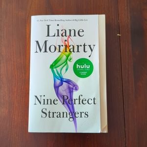 Nine perfect strangers Book